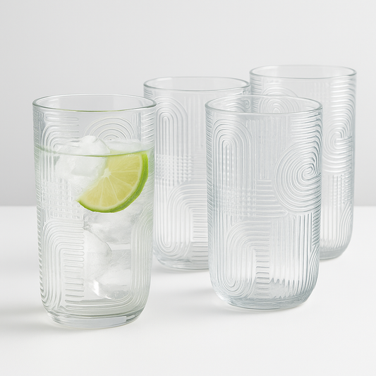 Set of 4 clear kitchen drinking glasses on neutral beige background – elegant glassware by SIPONO